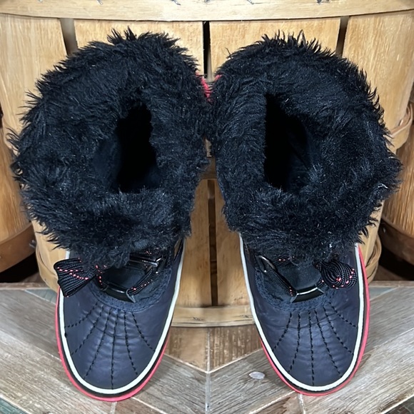 ♥️ Sorel ♥️ Tivoli II Black Red Faux Fur Waterproof Insulated Winter Snow Boots - Picture 9 of 11